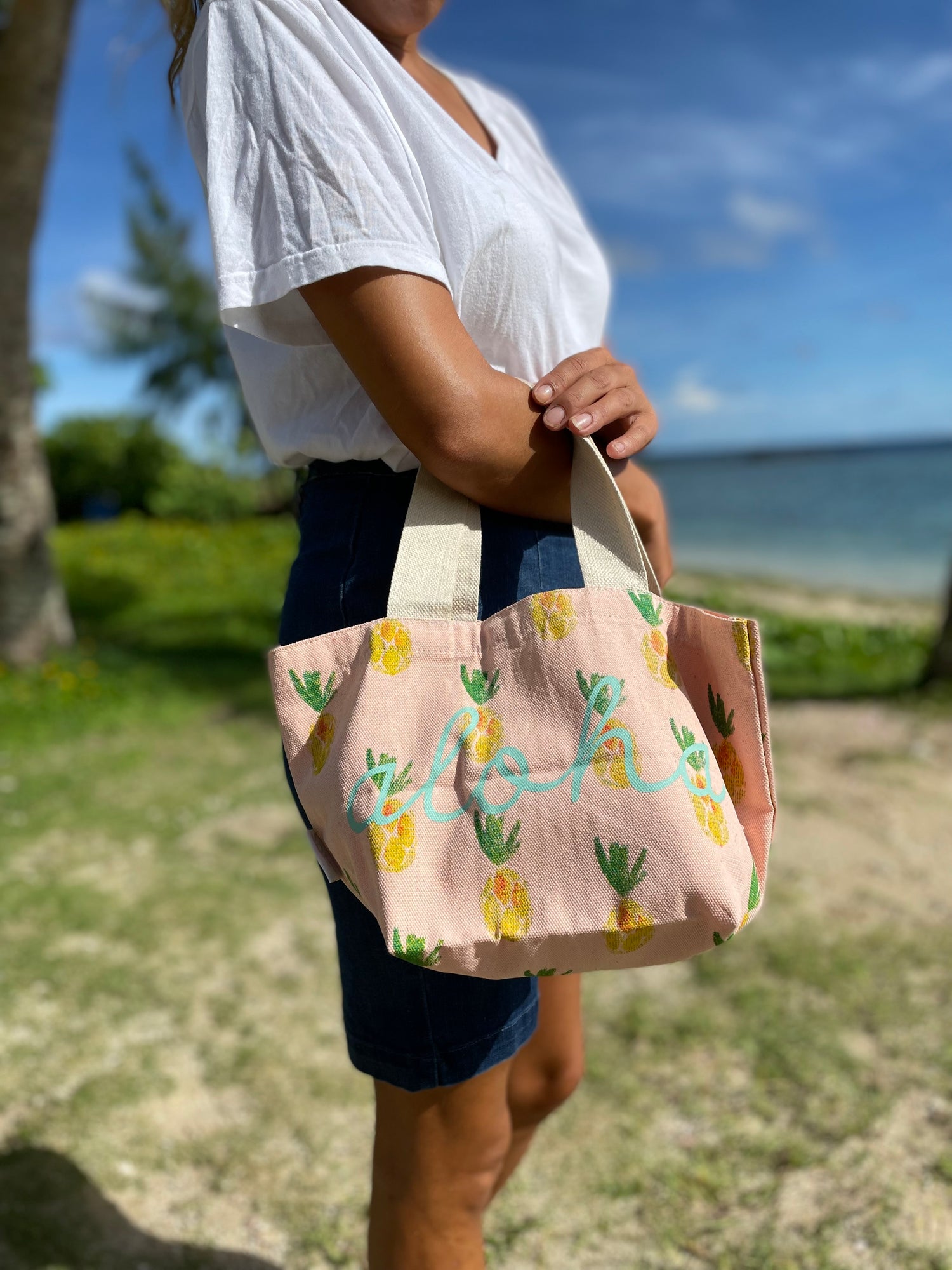 SoHa LIVING トートバッグ ピンク パイナップル柄 – ALII Shop Hawaii